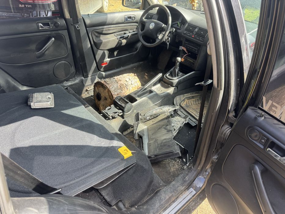 Vw golf 4 1.9 90 на части