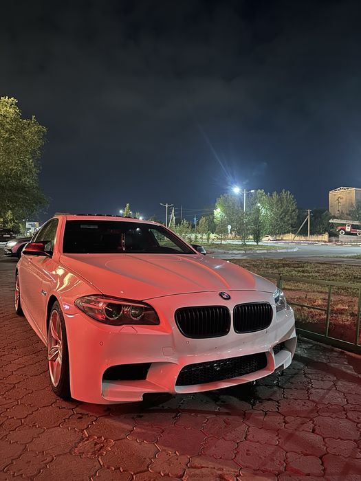 BMW 5 серии f10 2016 г
