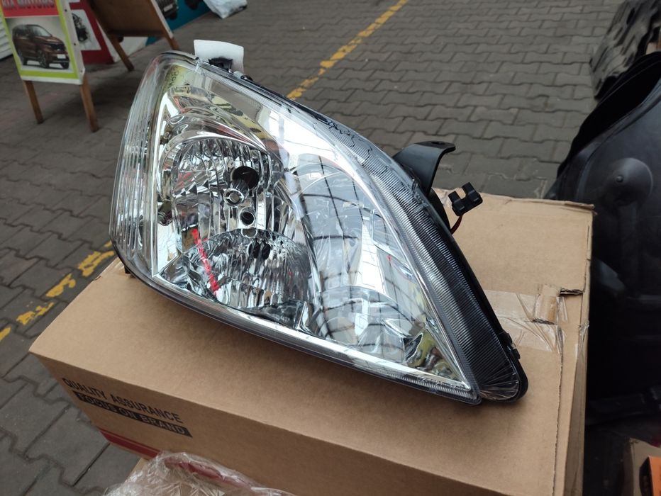 Королла фара хэтчбек