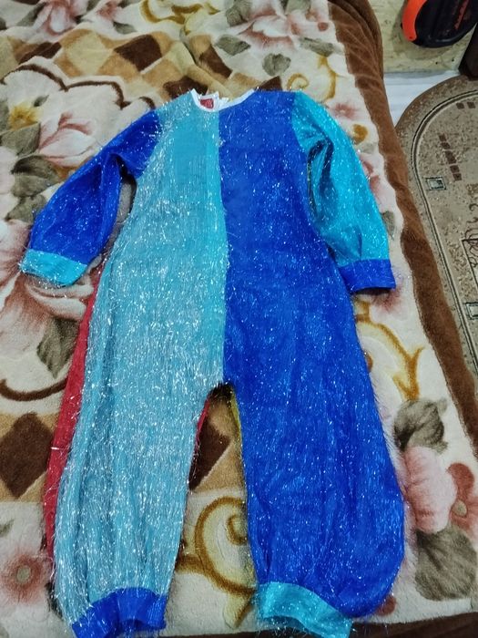 Продам новогодние костюмы