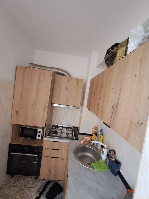 Garsoniera de vanzare far