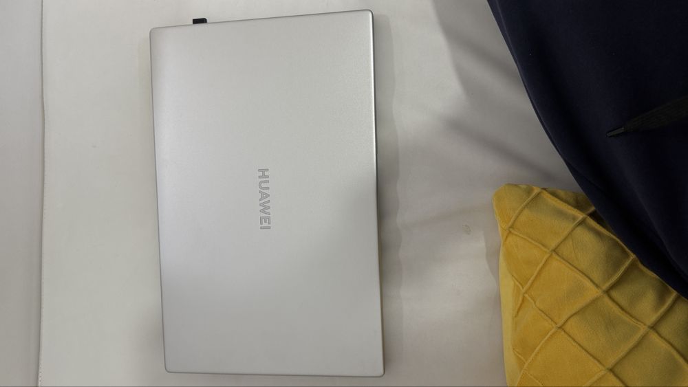 Ноутбук Huawei D15