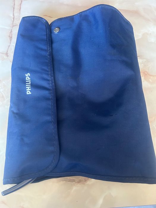 Комплект  маши на Филипс и преса за коса на Ровента