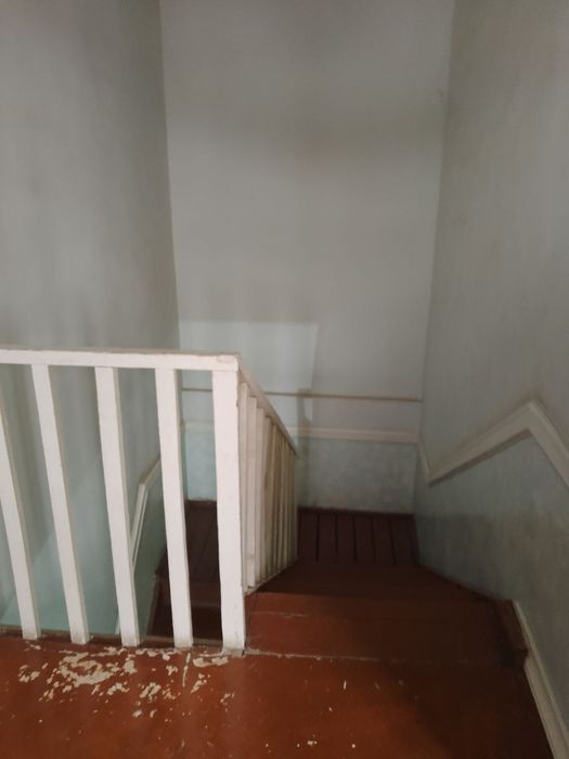 2этаж шахарга якин Уй сотилади срочний