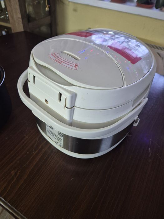 Мултикукър PHILIPS