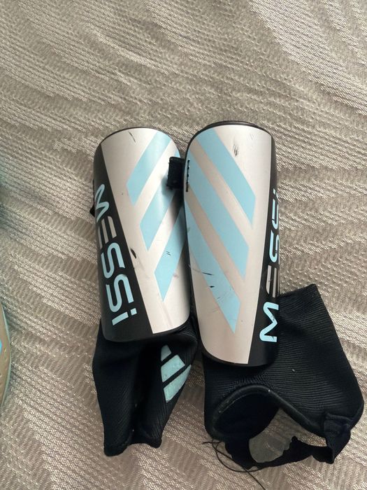 Футболни обувки Messi 37 adidas