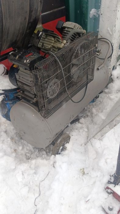 Продам оборудование шиномонтаж