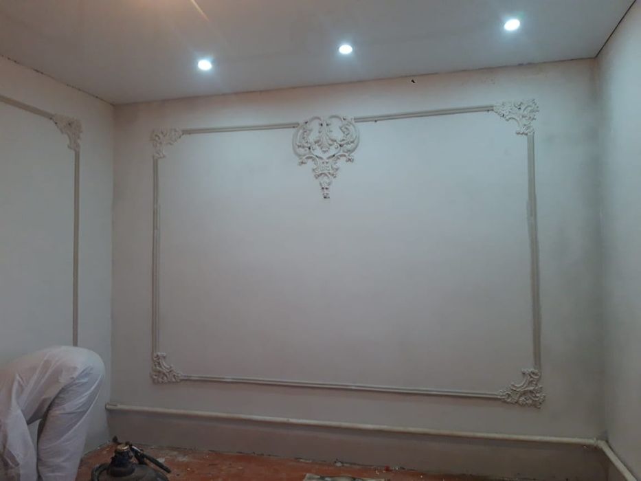 Молдинги из гипса