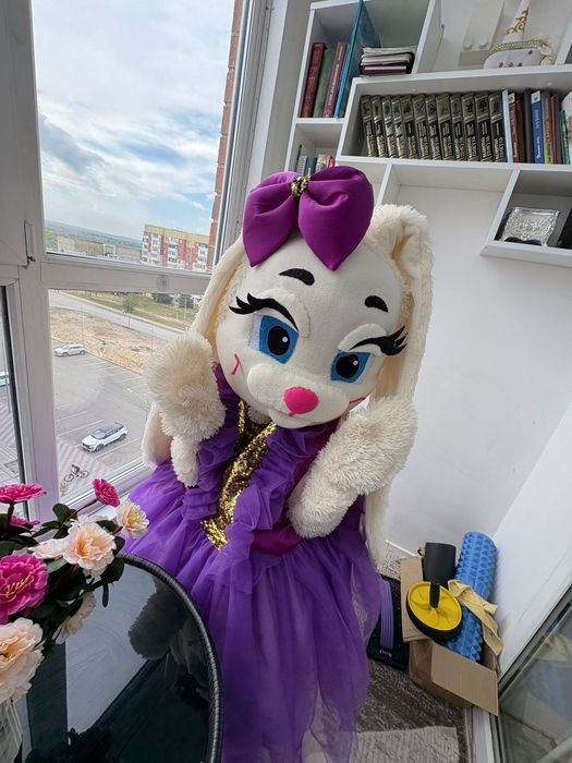 Продаю костюмы ростовых кукел