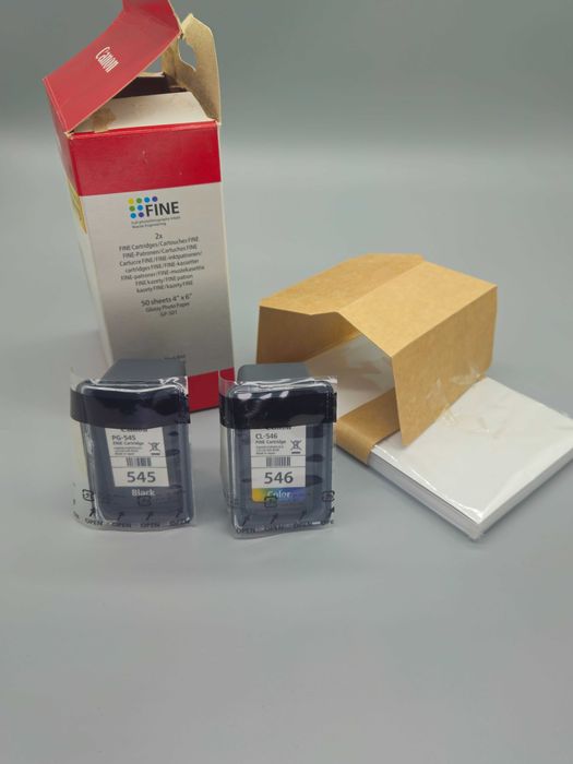 Оригинален комплект мастилени касети Canon PG-545 CL-546 с фото хартия