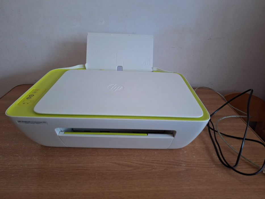 Imprimantă Hp Deskjet Ink Advantage 2135