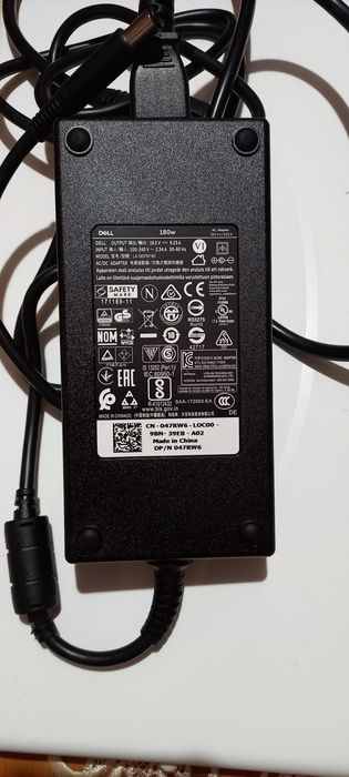 Încărcătoare Dell 180W