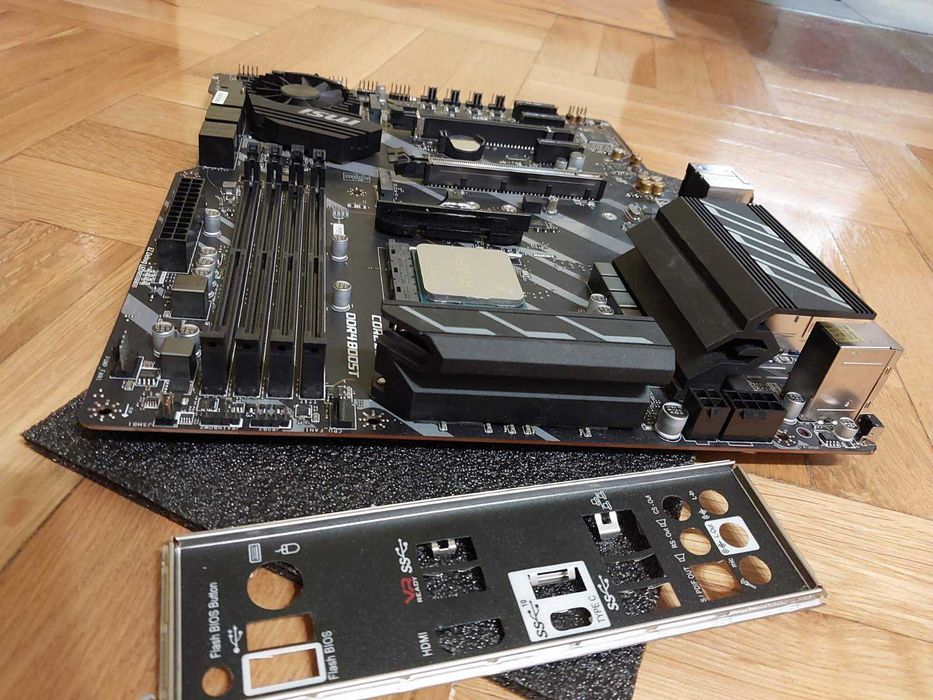 AMD Ryzen 9 5900X + MSI X570-A Pro