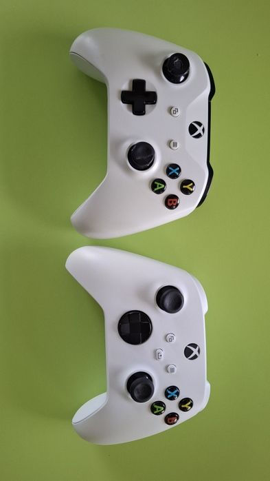 Xbox one s 1tb+ 2 manete + 5 jocuri