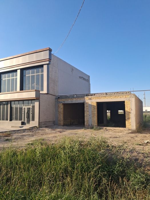 500 м2 да жойлашган бино сотилади.