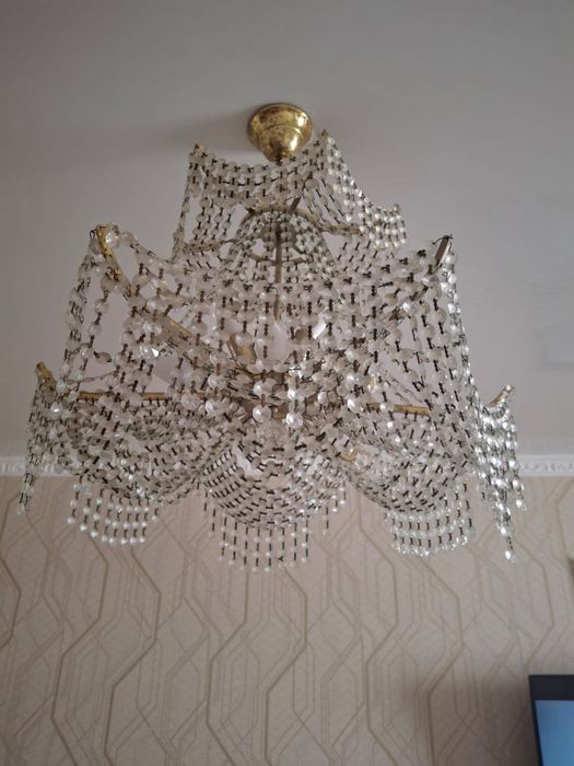 Люстра сатылады багасы  3еуын 15000берип жиберемин