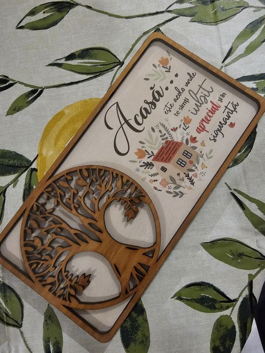 Decorațiuni din lemn cu suport