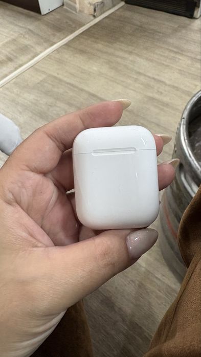 Продам наушники оригинал Air pods