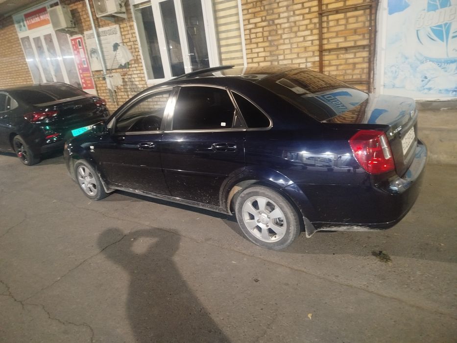 Gentra Chevrolet 2023 Dark moon blue