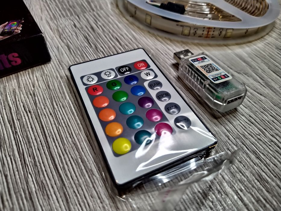 Kit banda RGB 5050 Pentru TV, Smart, USB, Bluetooth, telecomanda, 5m