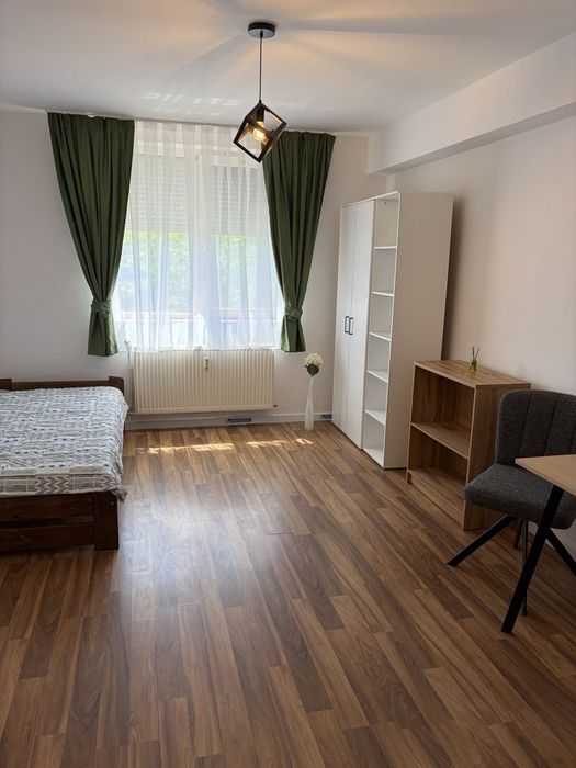 Vand garsoniera lux