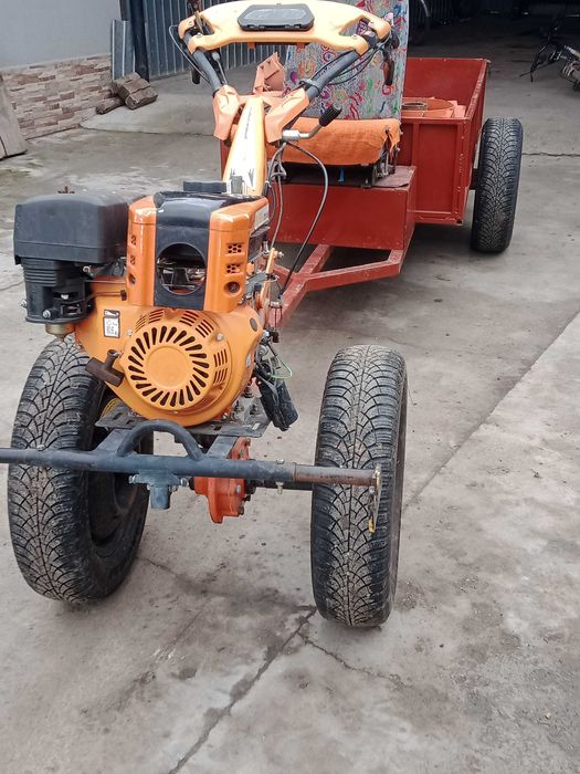 Motocultor Ruris 8,5 cai, la pachet