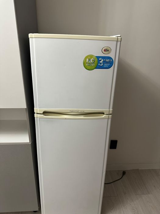 Продается холодильник