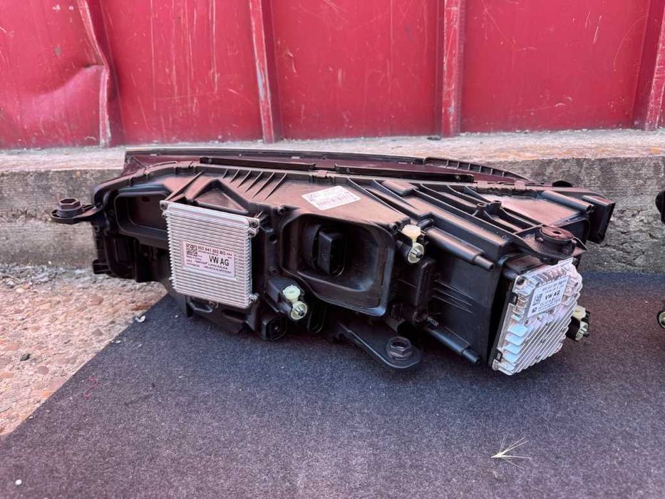 Far stanga / Dreapta VW Touareg 3 CR R-LINE LIFT 2023-2025 Europa