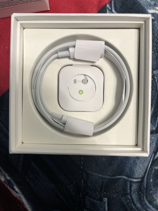 AirPods Pro слушалки