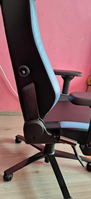 Athena Pro Gaming Chair