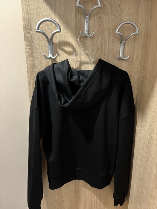 Дамско черно горнище Nike