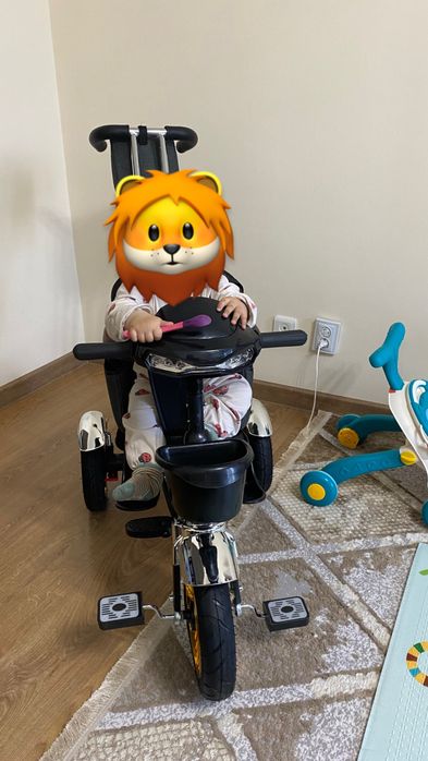 Продам трехколесный велосипед-коляску