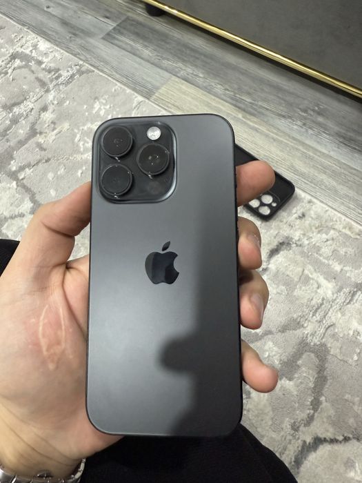 Продам айфон 16 про в отличном сост