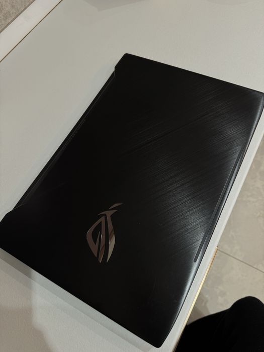 Laptop Gaming 17.3 inch - Asus ROG Strix GL703