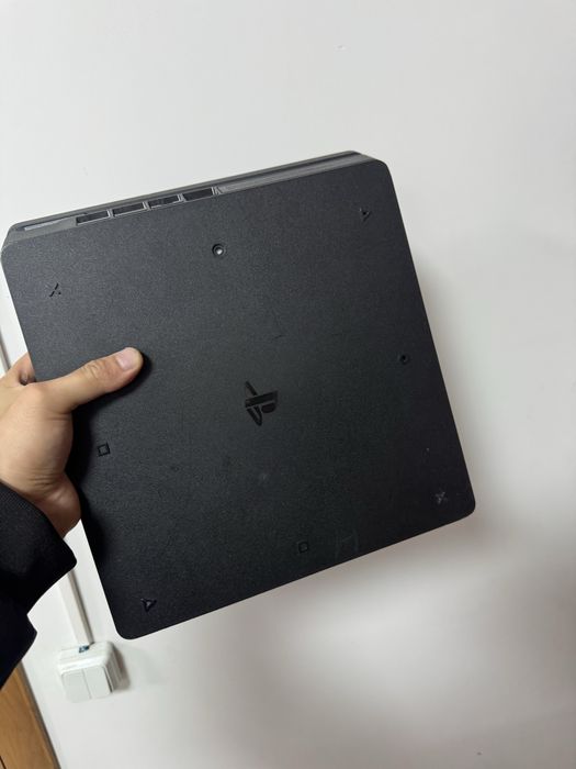 Playstation 4 slim 500gb прошитая