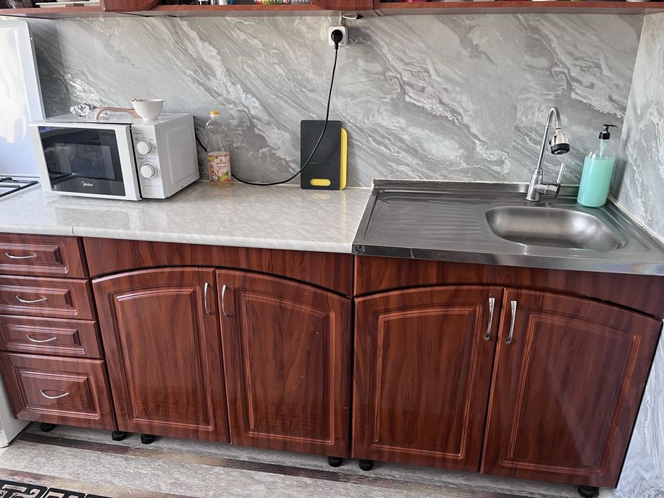 Продам кухонный гарнитур