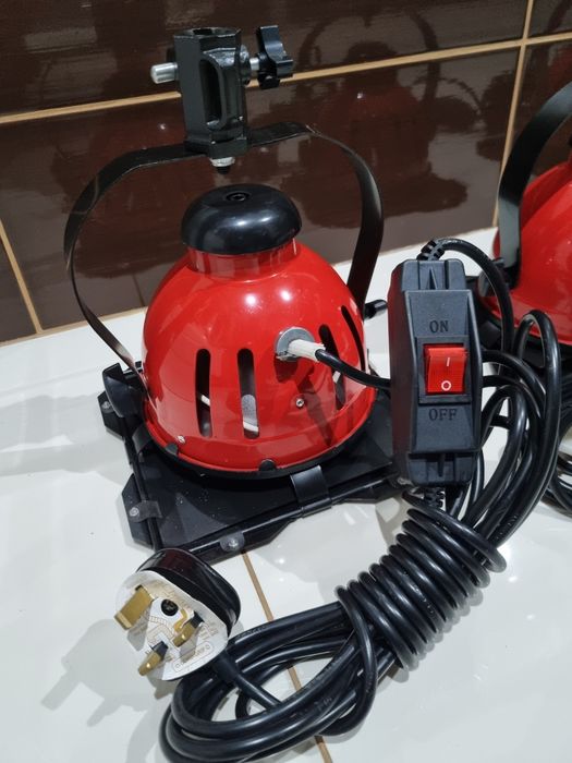Lampa halogen 800W - 3200ºK cu voleți studio foto nou (UK)