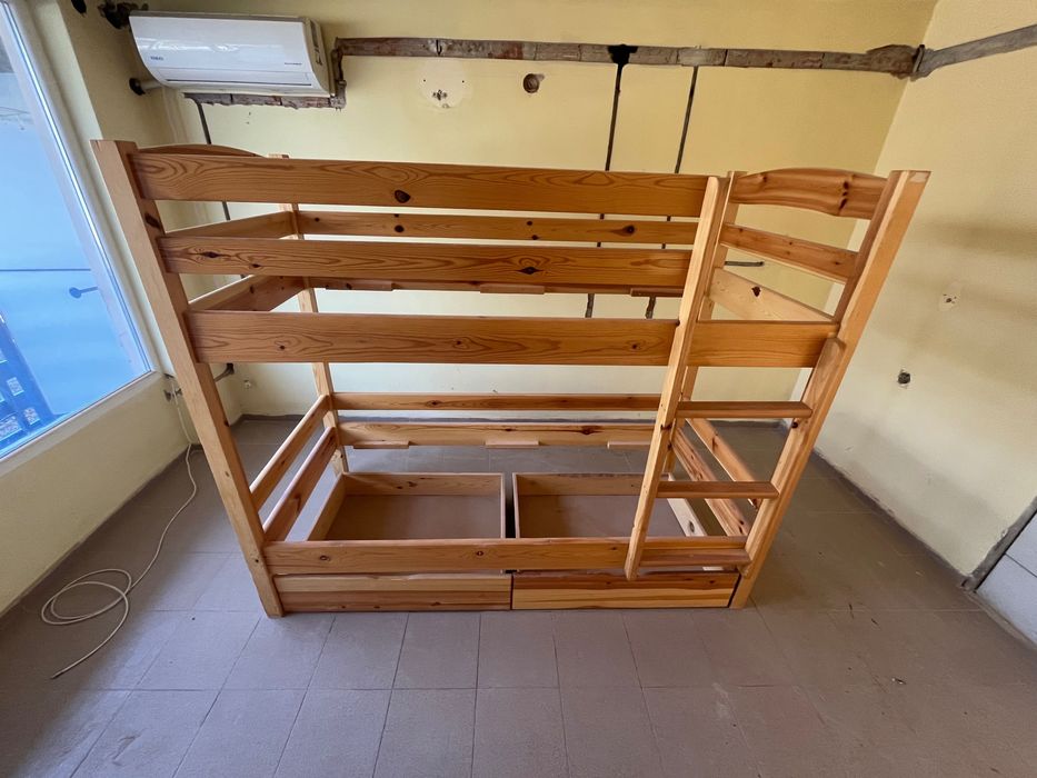 Троянска мебел масив