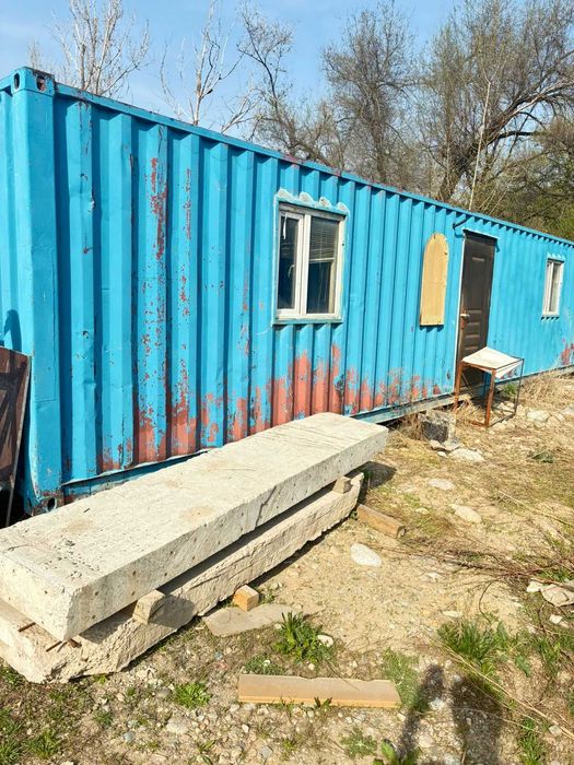 Продам контейнера жилые, утепленные 20-40 тонн