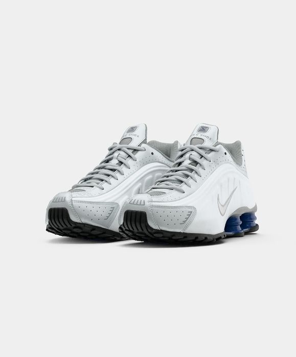 Продавам нови оригинални маратонки Nike shox r4.