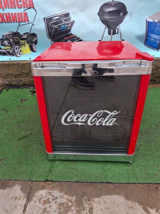 Малка хладилна витрина -Coca Cola