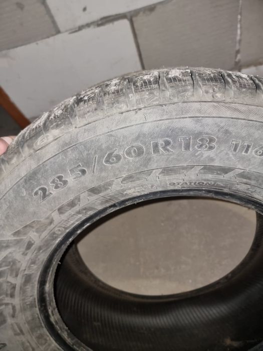 285/60 R18  продам зимние шины
