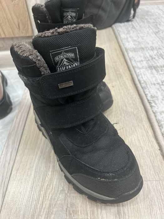 Продам зимние сапоги