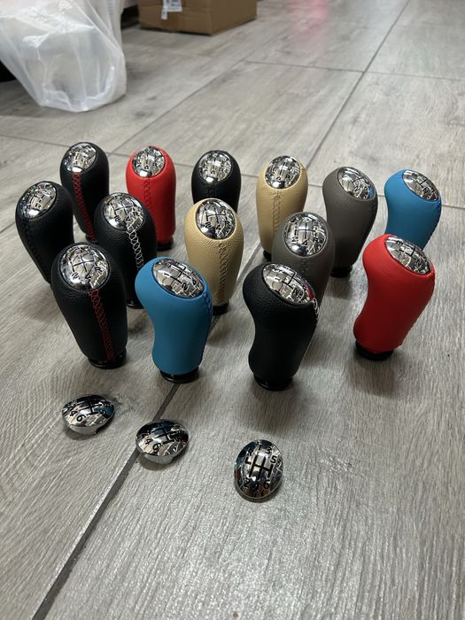 Nucă-Măciulie schimbator piele Logan-Sandero 5-6 viteze