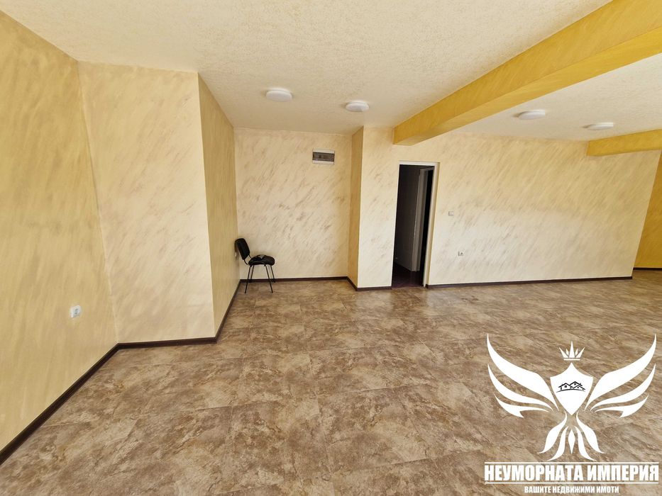 Дава се под наем Офис в Асеновград - 73 кв.м за 310 € - Снимка #18