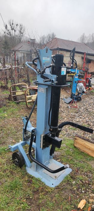 despicatoare crepatoare spargatoare lemne 10 30 tone
