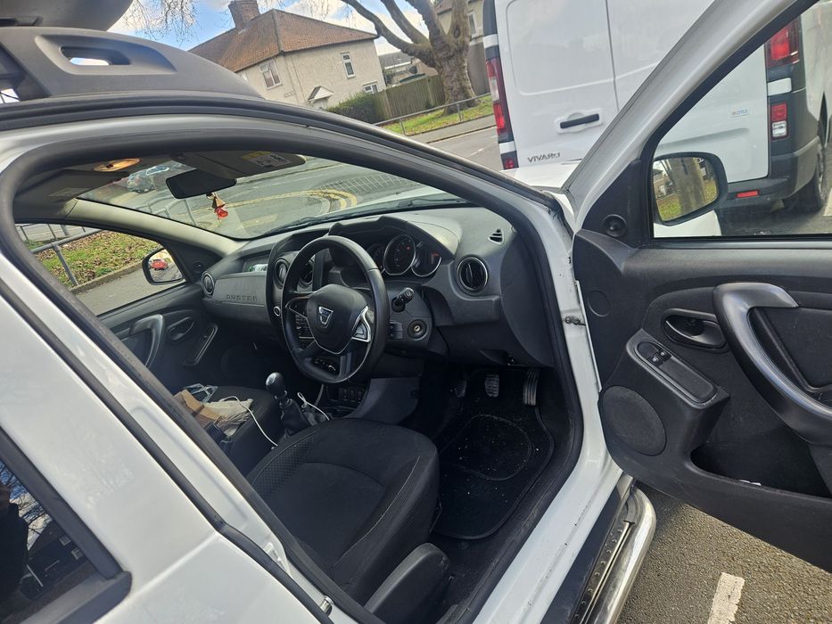 Dacia Duster Ambiance 1.5 dci manual