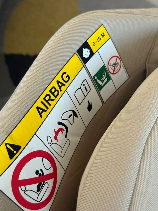 Scaun auto pentru copii 2-4 ani