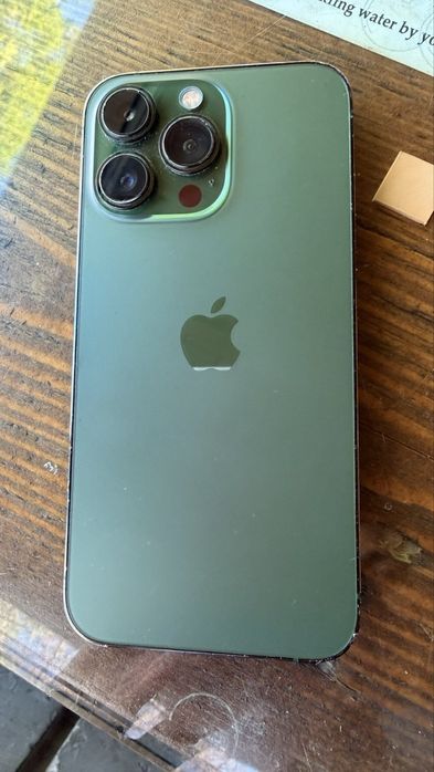 Iphone 13 pro може коментар на цената