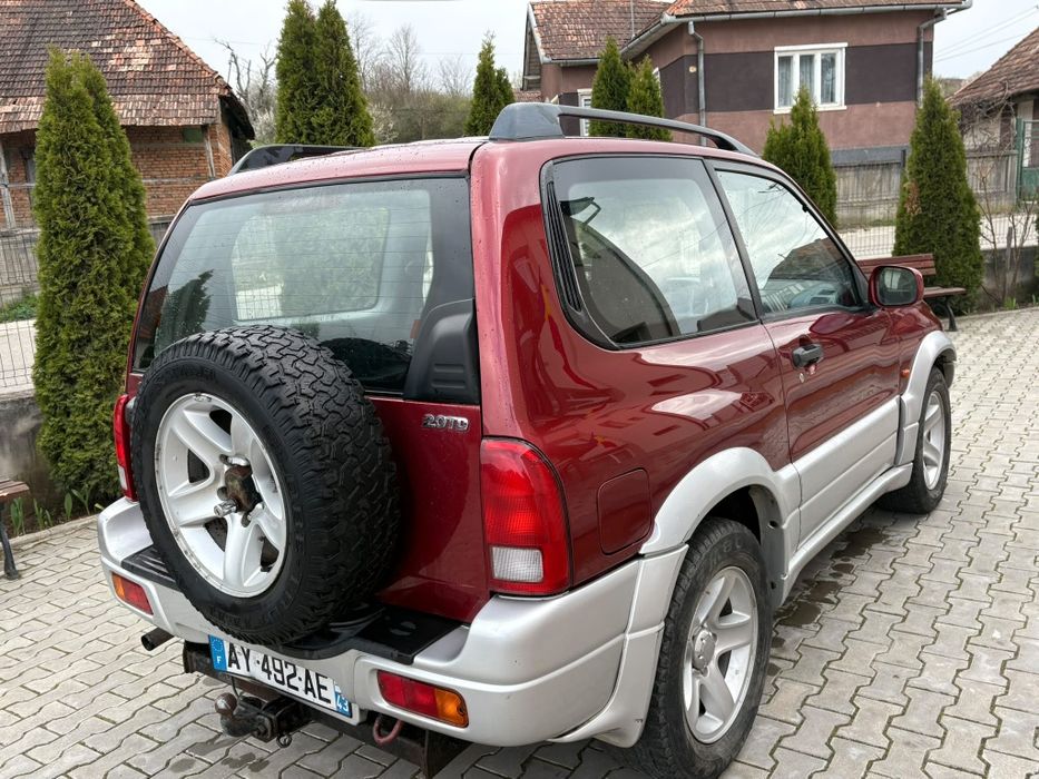 Suzuki grand vitara 2004 2.0 td 109 cp